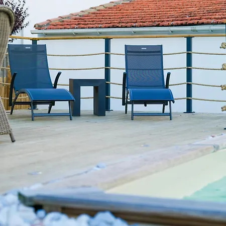 Jolie Maison Recente Avec Jardin Et Piscine - 8 Personnes בית נופש